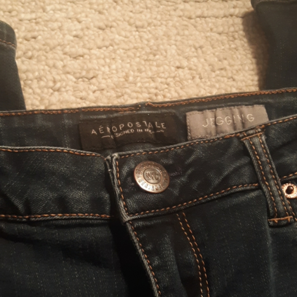 Dark blue jeans ( jeggings)